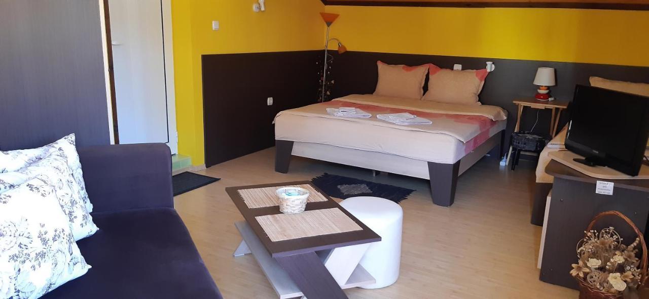 Guesthouse Geto Belogradchik Bagian luar foto